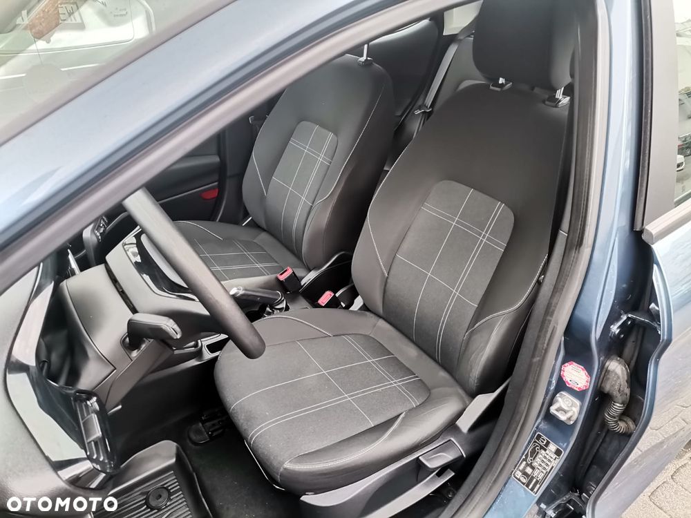 Ford Fiesta 1.1 Trend - 11