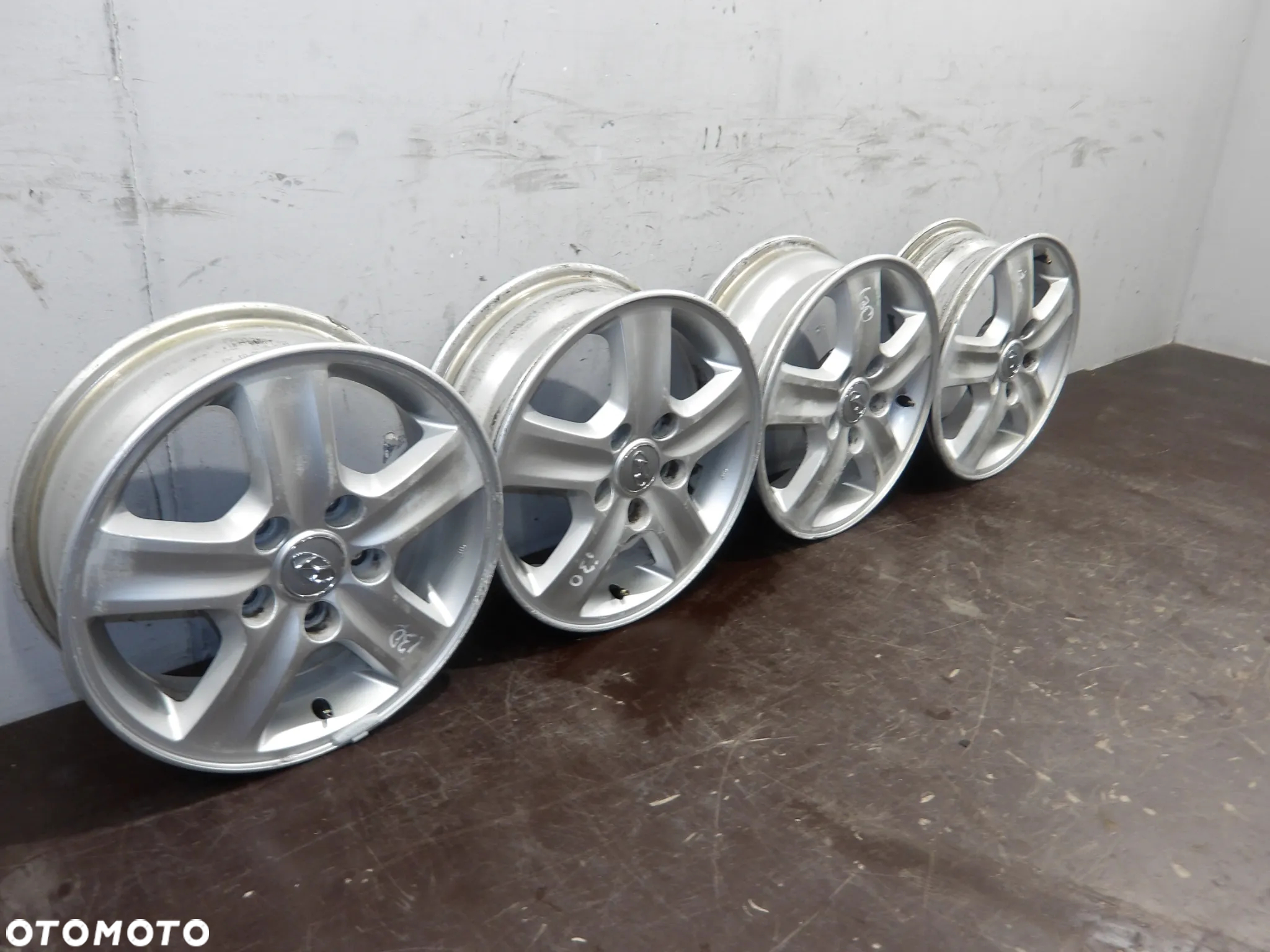 HYUNDAI I30 KOMBI LIFT FELGI ALUMINIOWE ALUFELGI 5X114,3 5.5J ET44 R15 - 2