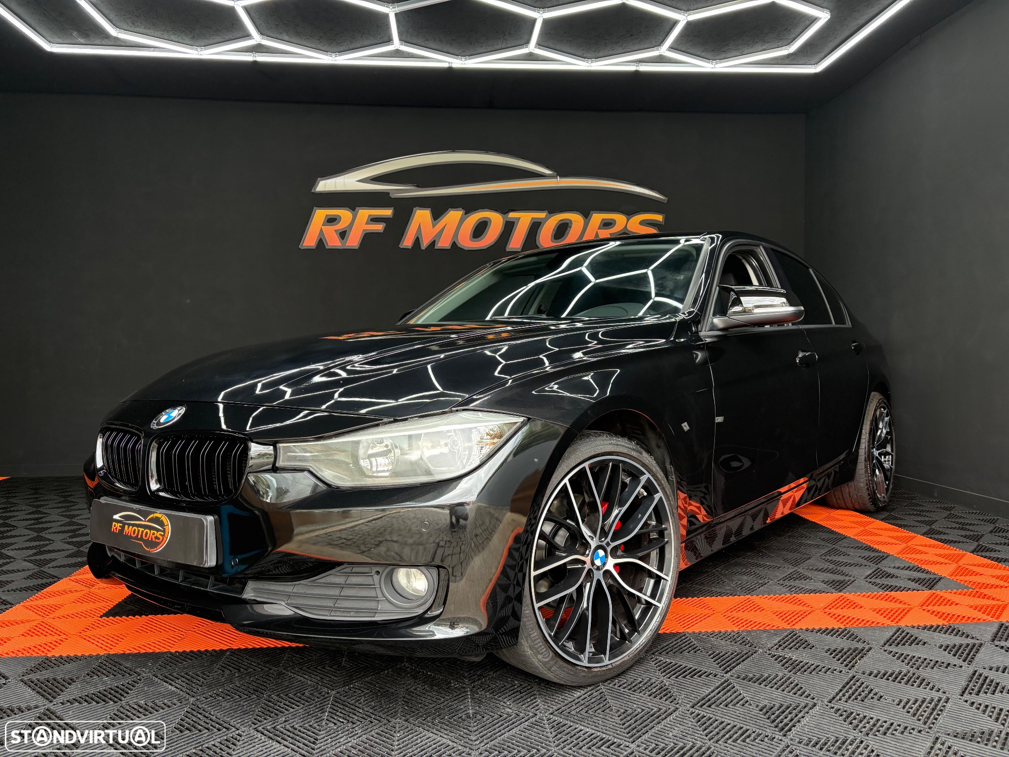 BMW 318 d Aut. Sport Line - 16