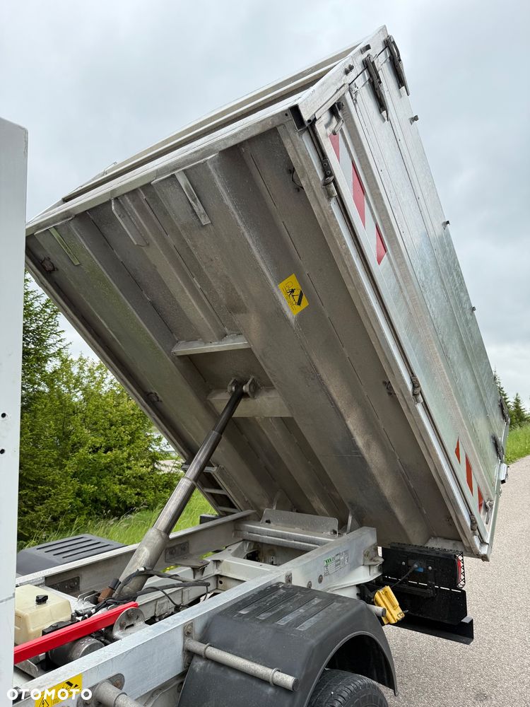 Volkswagen Crafter - 12