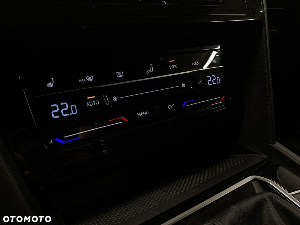 Volkswagen Passat Variant - 36