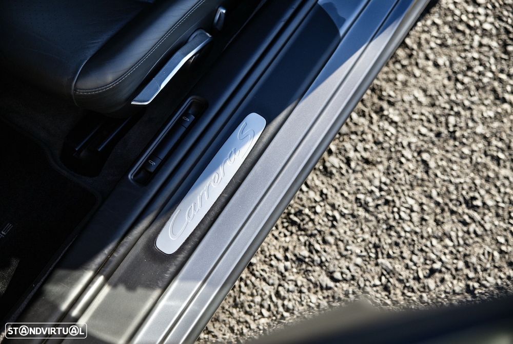 Porsche 911 (997) Carrera S - 10