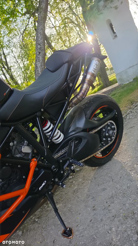 KTM Super Duke - 12