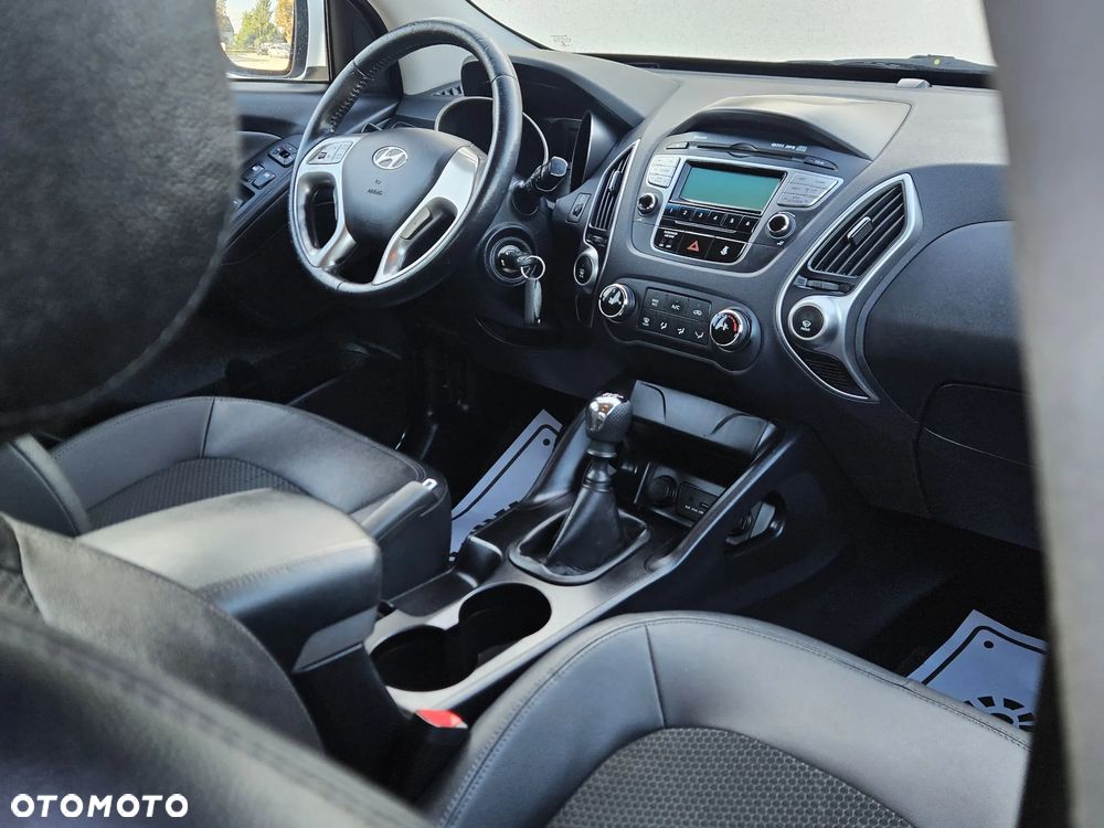 Hyundai ix35 1.6 2WD blue Style - 6