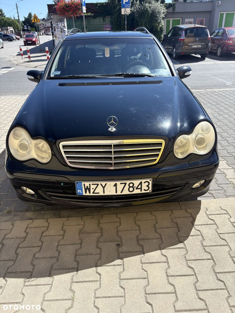 Mercedes-Benz W123 - 1