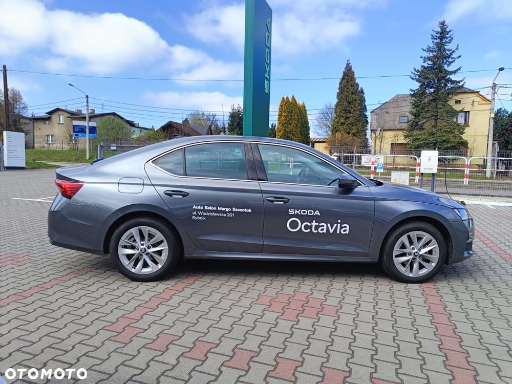 Skoda Octavia 1.5 TSI mHEV Selection DSG - 4