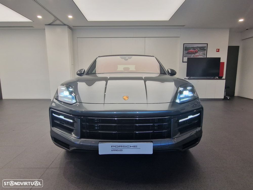 Porsche Cayenne Coupé E-Hybrid - 10