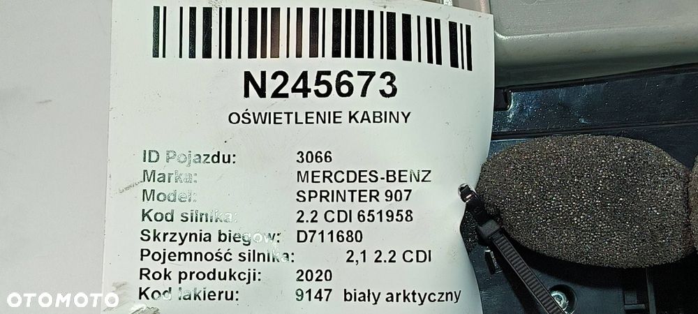 OŚWIETLENIE KABINY MERCDES-BENZ SPRINTER 907 A9109007500 - 2