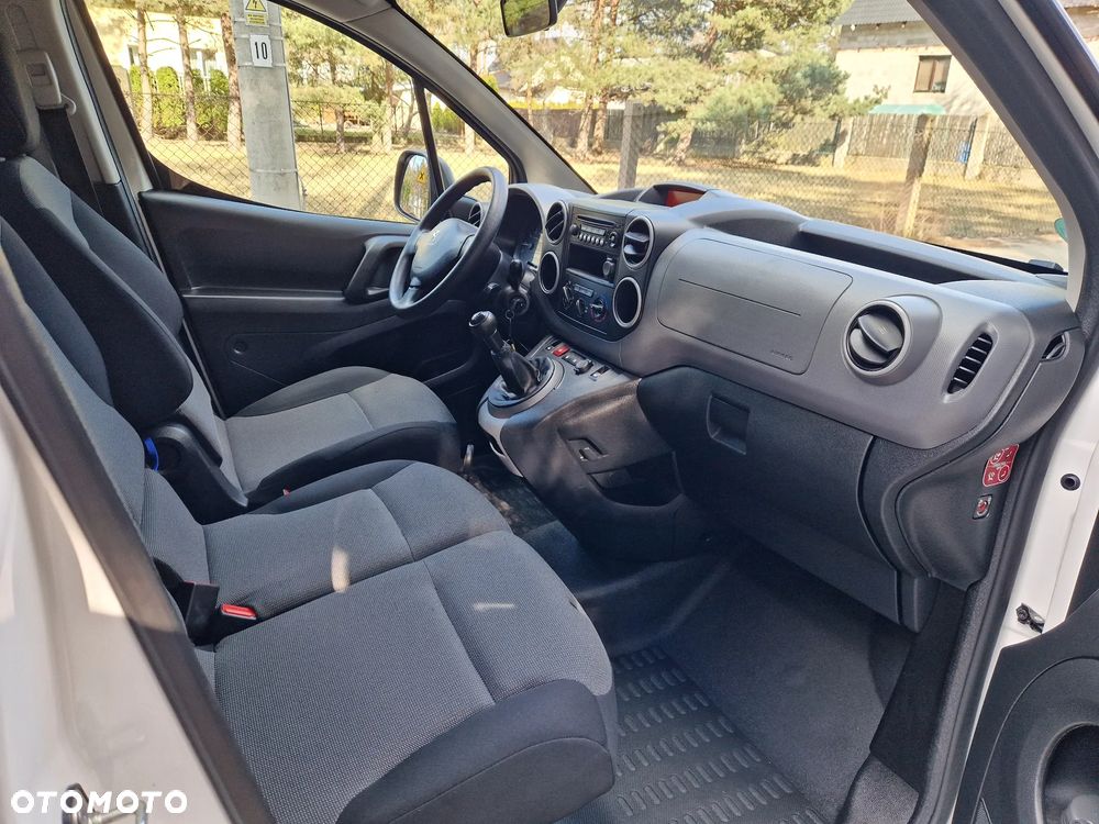 Peugeot Partner - 26