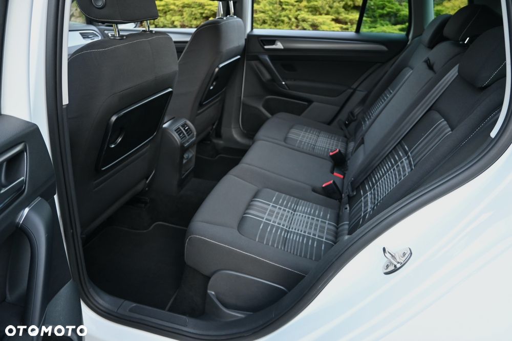 Volkswagen Golf Sportsvan 2.0 TDI BlueMotion Technology DSG Lounge - 28