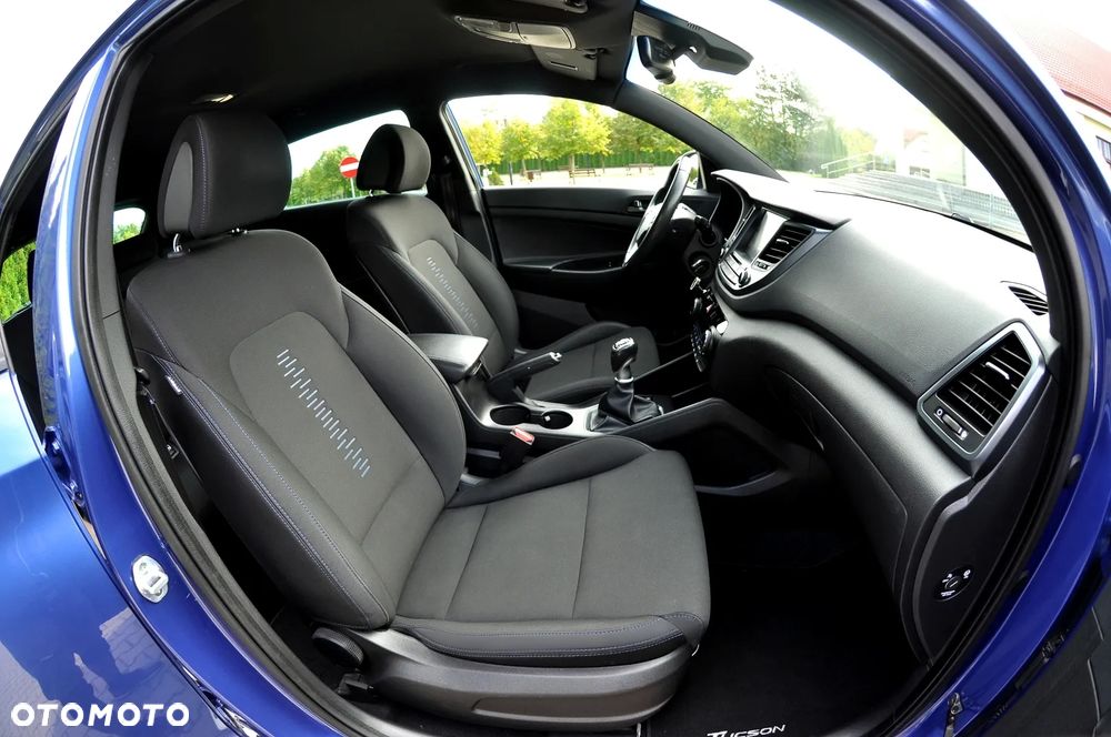 Hyundai Tucson 1.6 GDI BlueDrive GO 2WD - 20