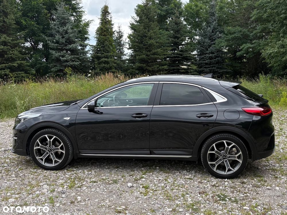 Kia XCeed 1.5 T-GDI M - 4