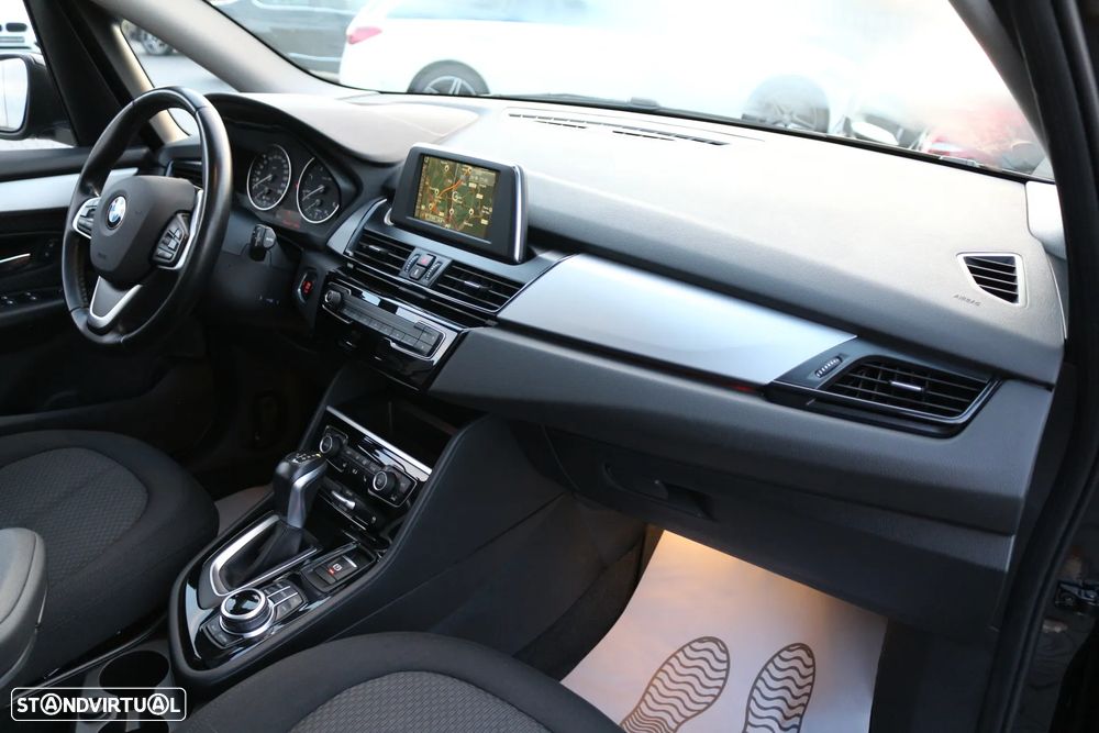 BMW 218 Active Tourer d Aut. - 15