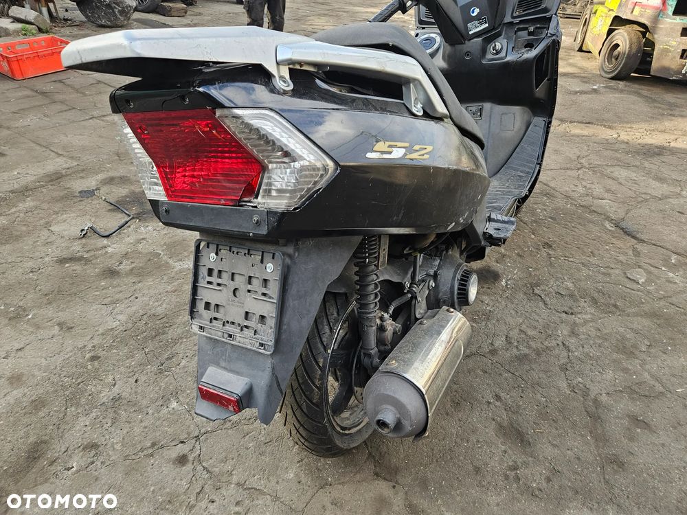 Daelim 125 na części - 4