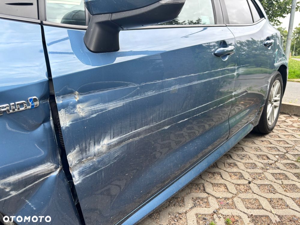 Toyota Corolla 1.8 Hybrid Comfort - 13