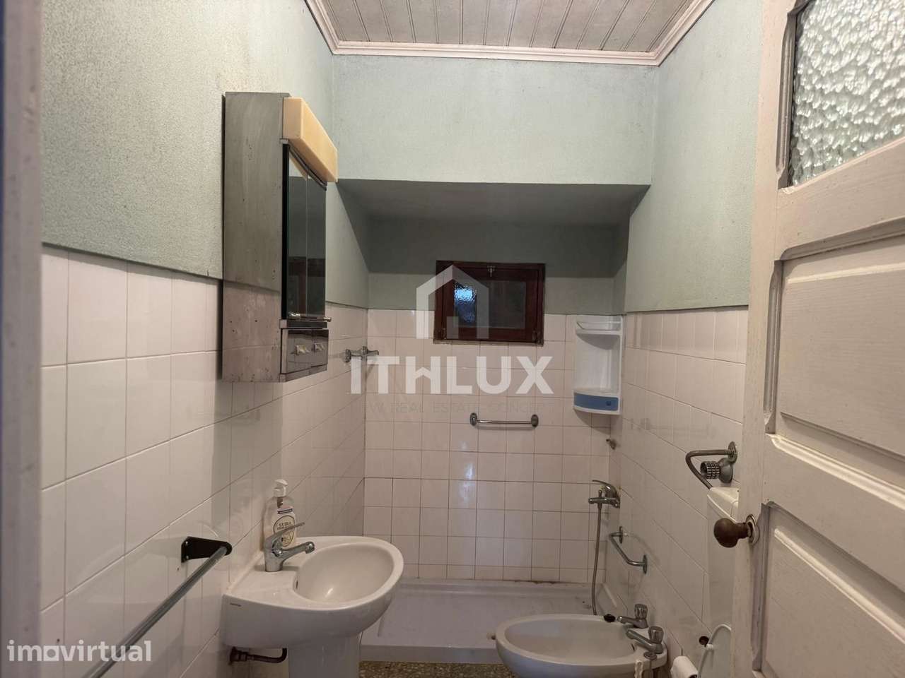 Casa T2 com anexos  e terreno - Grande imagem: 5/50