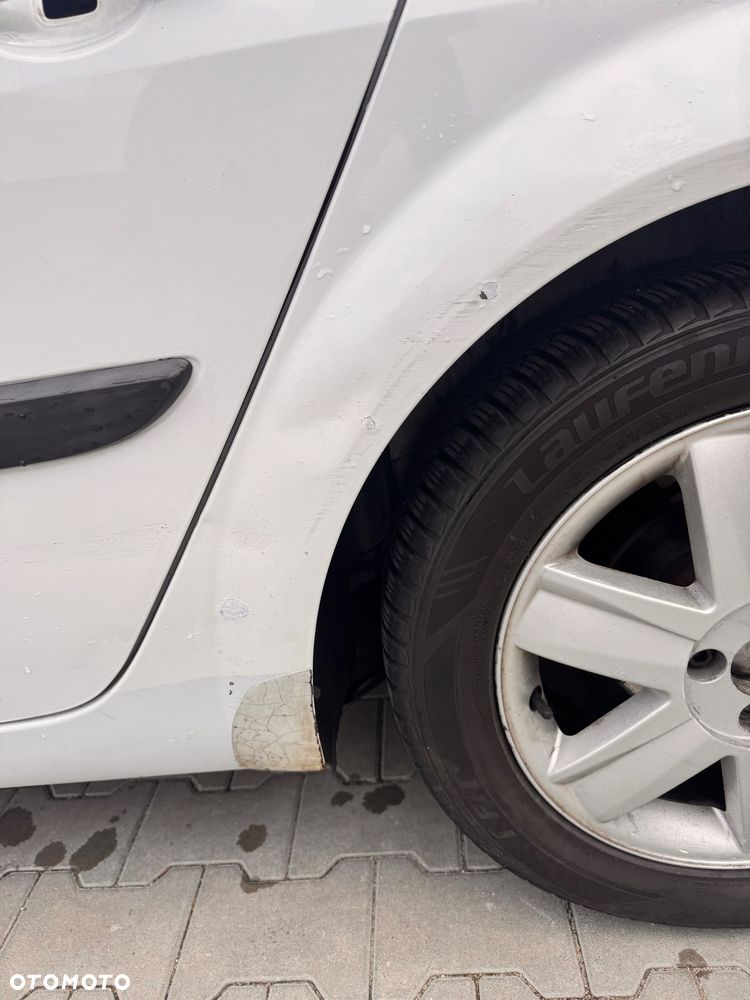 Renault Megane 1.5 dCi Confort Authentique - 12