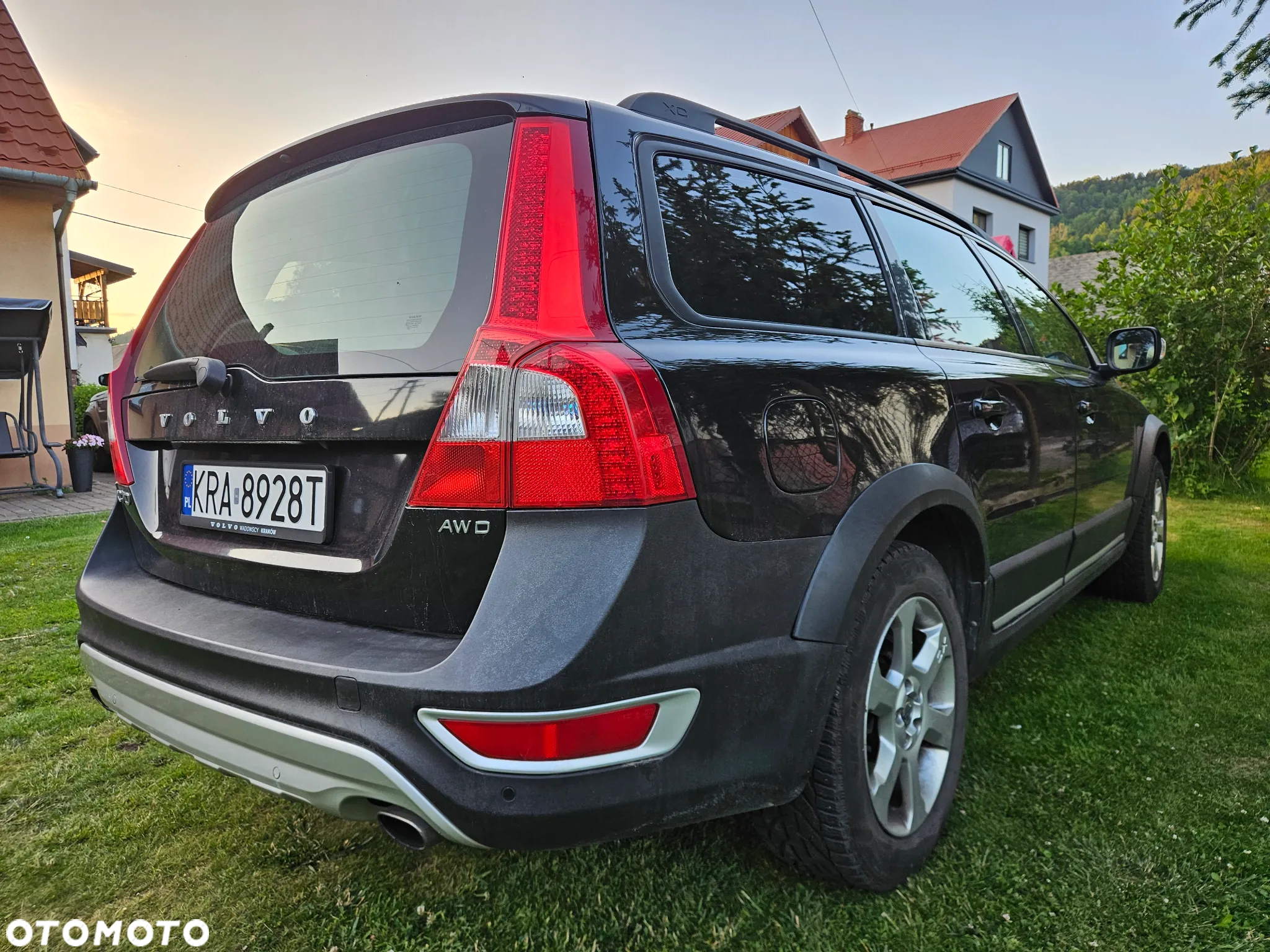 Volvo XC 70 D5 AWD Momentum - 8