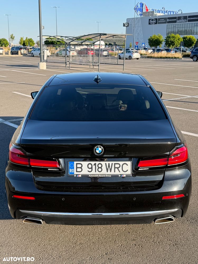 BMW Seria 5 520d xDrive AT MHEV - 9