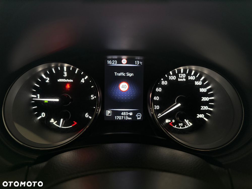 Nissan X-Trail 2.0 dCi Tekna Xtronic 4WD - 32