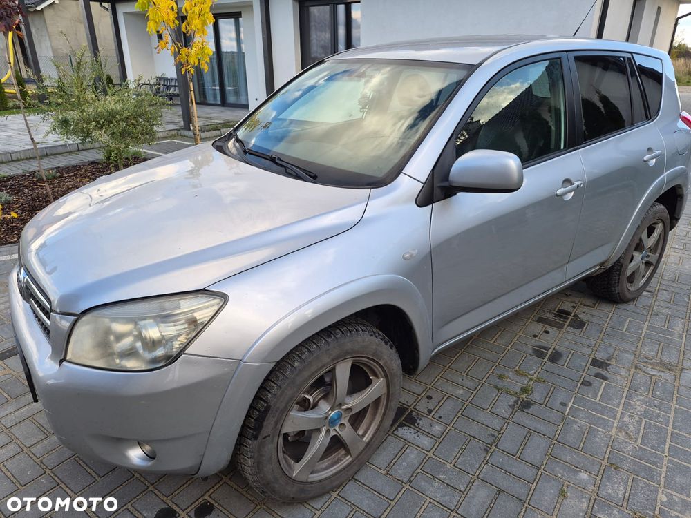 Toyota RAV4 2.2 D-CAT 4x4 Executive - 4