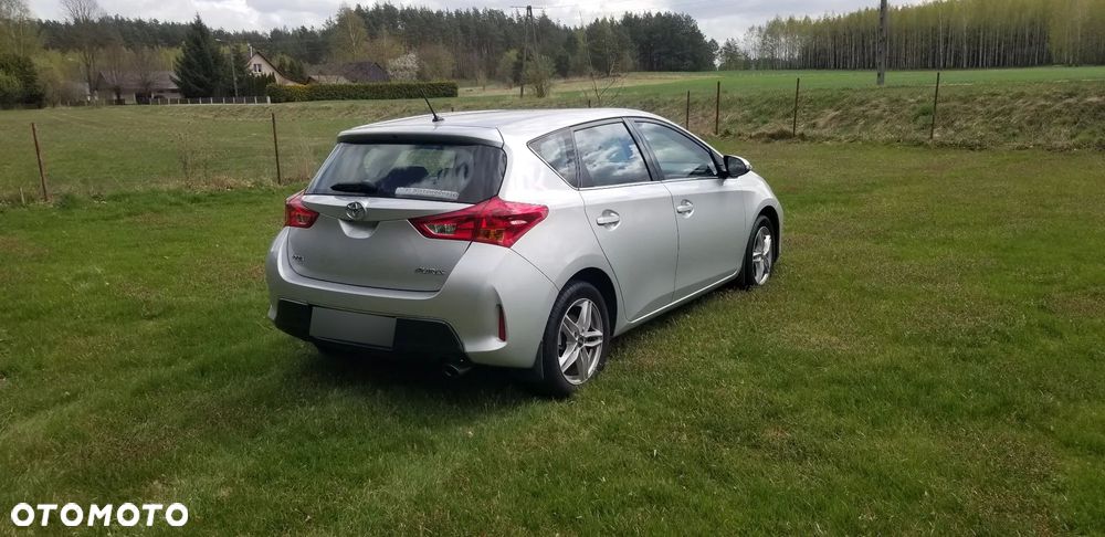 Toyota Auris 1.6 Active - 9