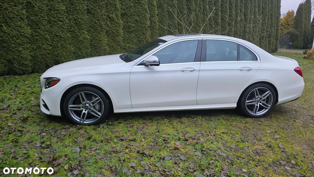 Mercedes-Benz Klasa E 450 4Matic 9G-TRONIC AMG Line - 4