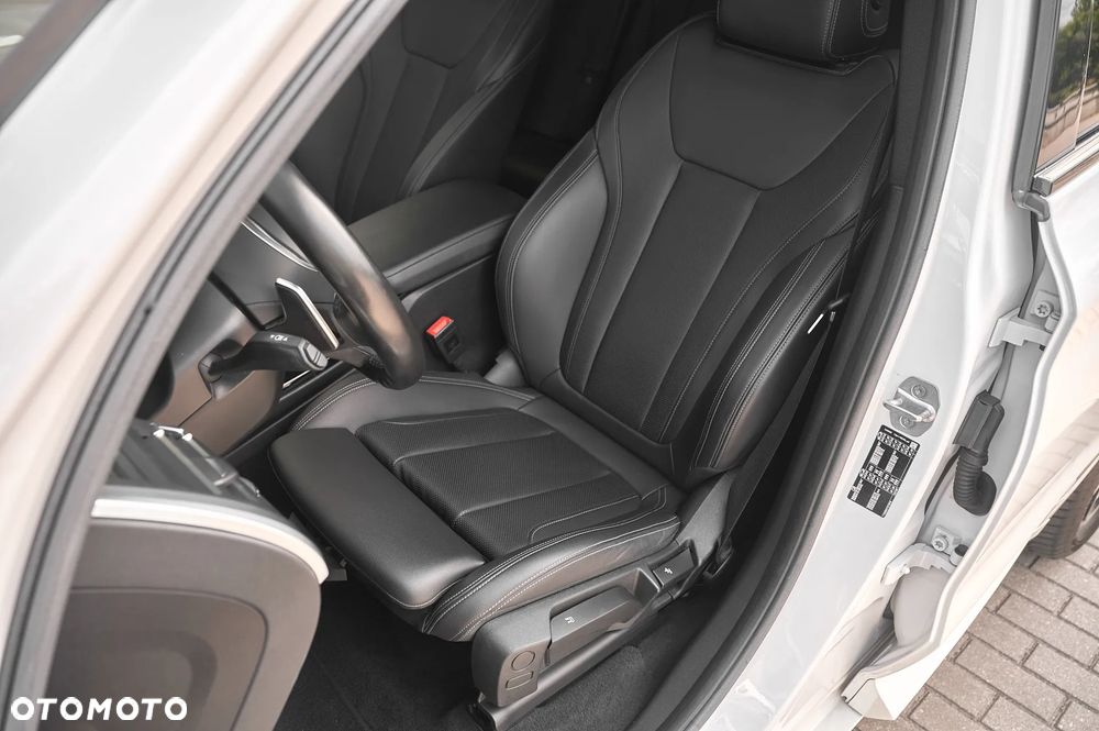 BMW X3 sDrive18d M Sport - 28