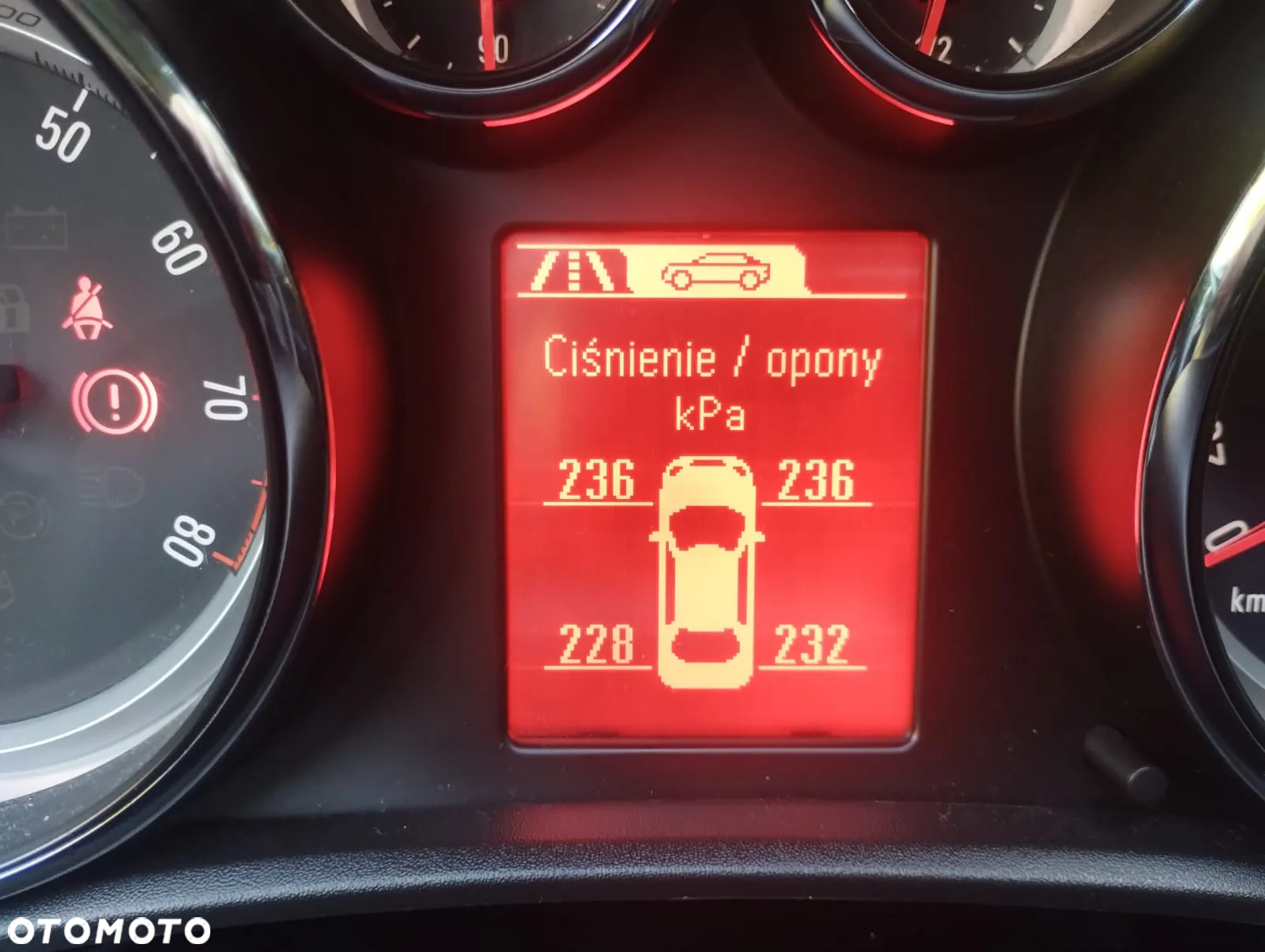Opel Astra IV 1.4 T Active EU6 - 8
