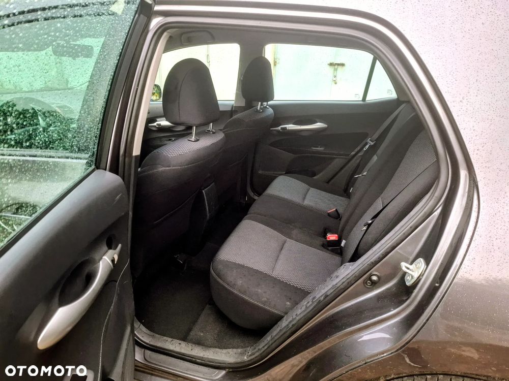 Toyota Auris - 17