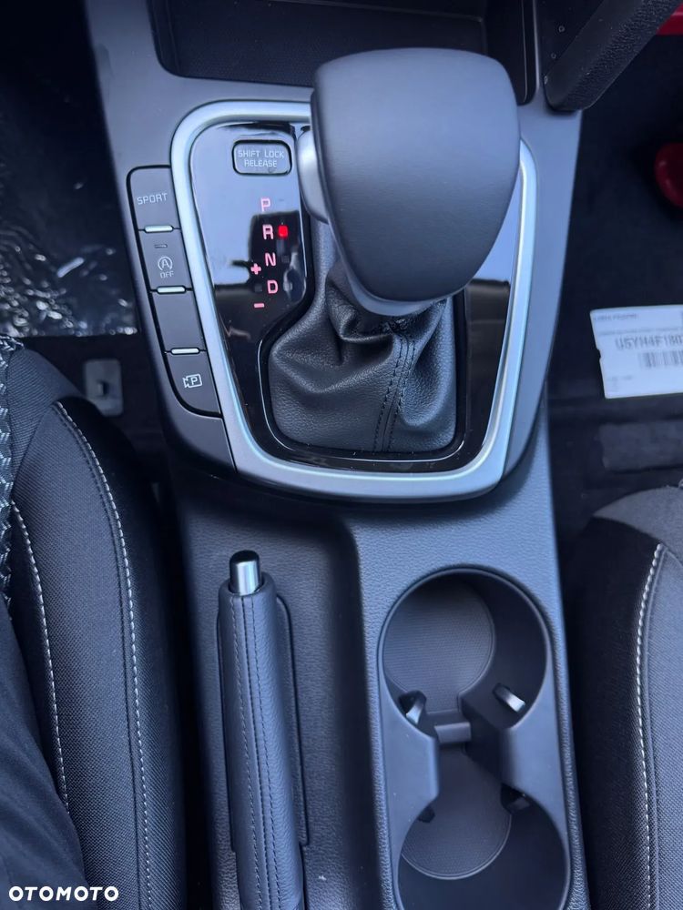 Kia XCeed 1.6 T-GDI M DCT - 11