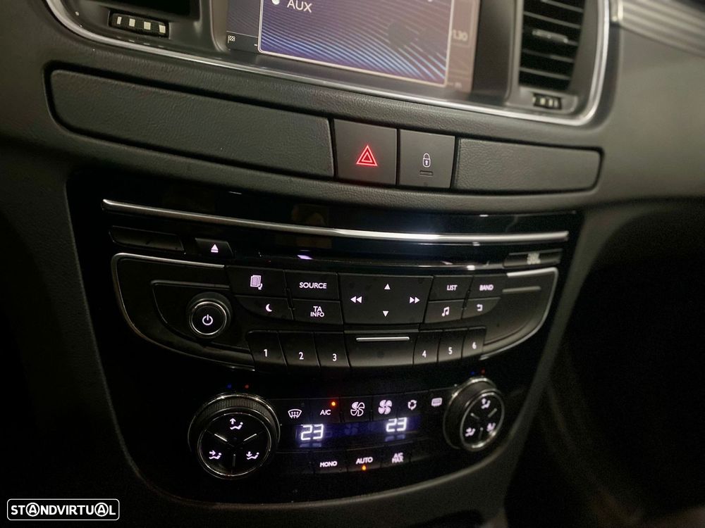 Peugeot 508 RXH 2.0 HDi Hybrid4 2-Tronic 104g - 22