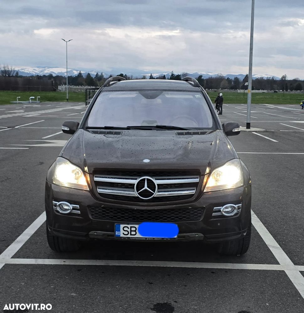 Mercedes-Benz GL - 6