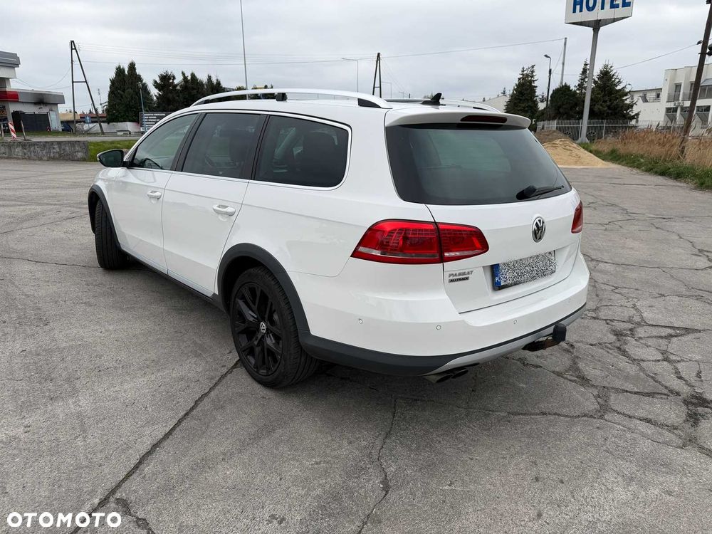 Volkswagen Passat Alltrack - 5