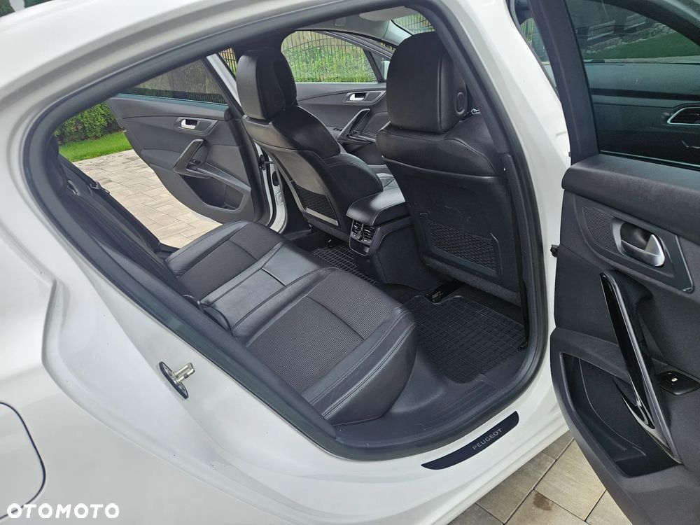 Peugeot 508 1.6 e-HDi Active S&S - 33