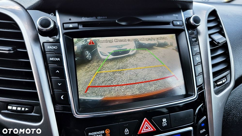 Hyundai i30 1.6 GDI Premium - 39