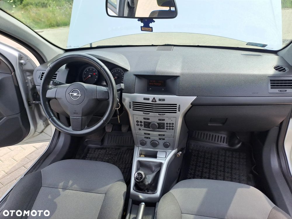 Opel Astra 1.6 Enjoy EU6 - 10