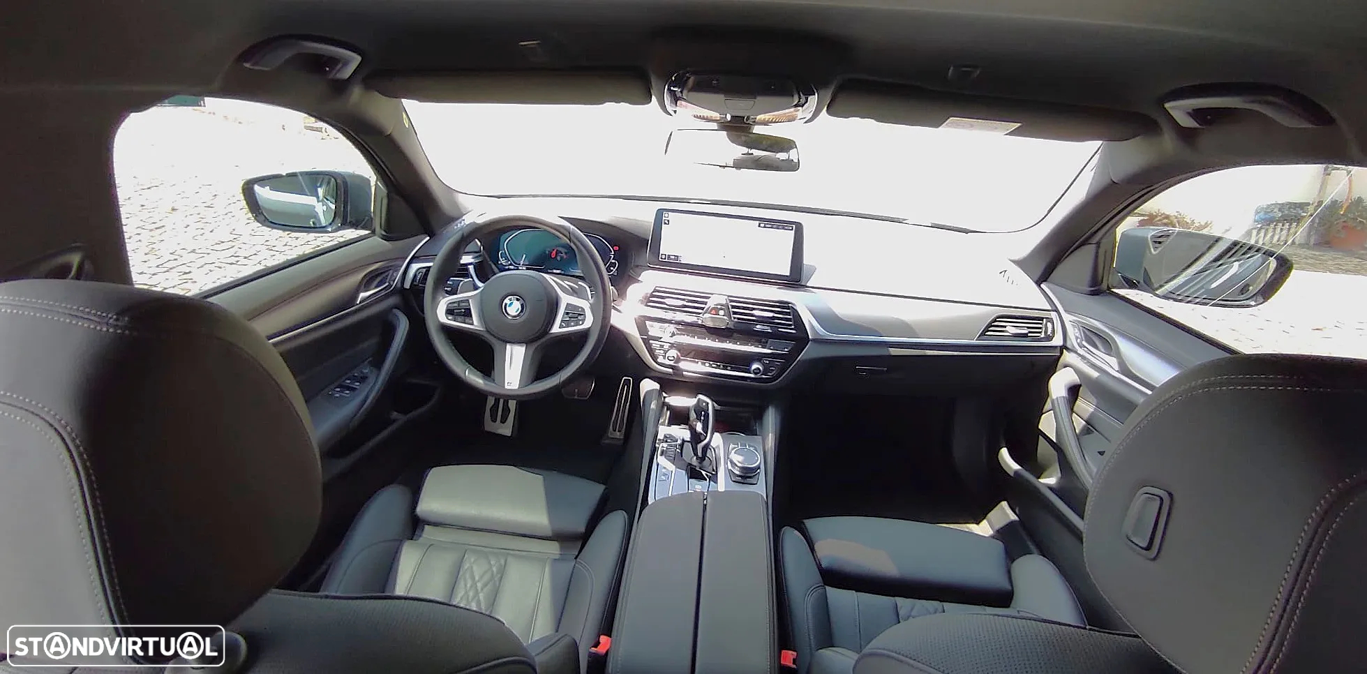 BMW 530 e Pack Desportivo M - 21