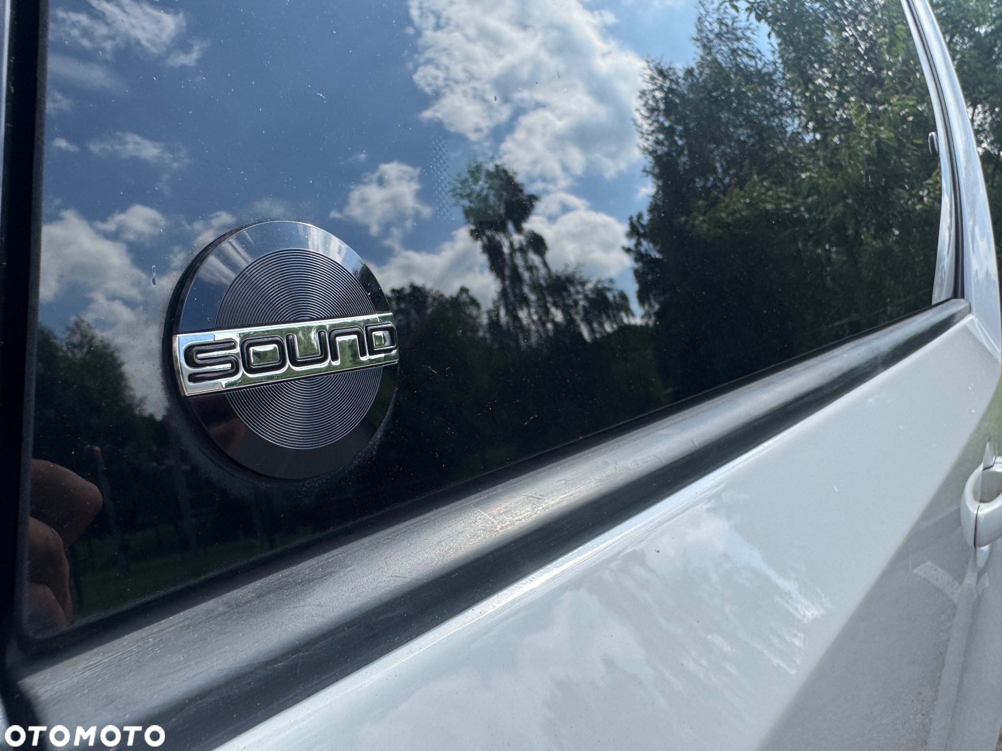 Volkswagen up! sound - 10