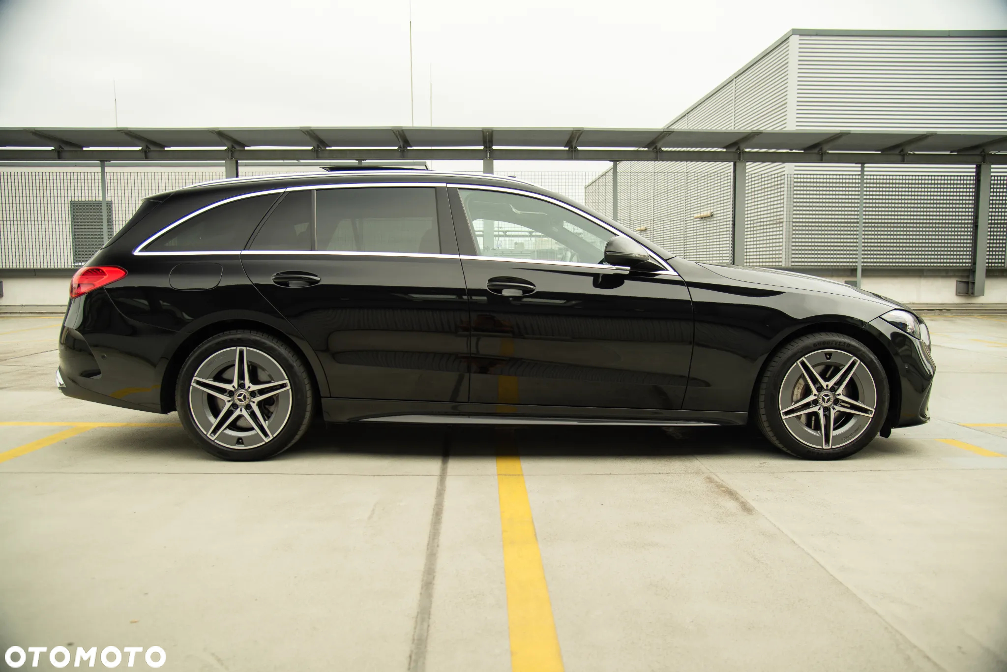 Mercedes-Benz Klasa C 300 e 9G-TRONIC Edition AMG Line - 13