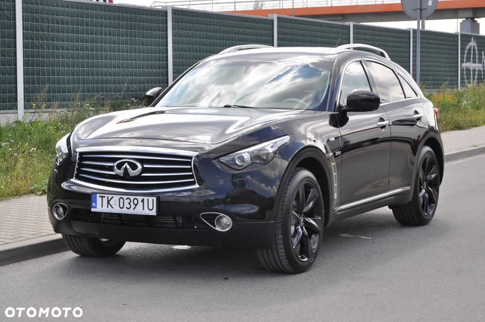 Infiniti QX70 - 2