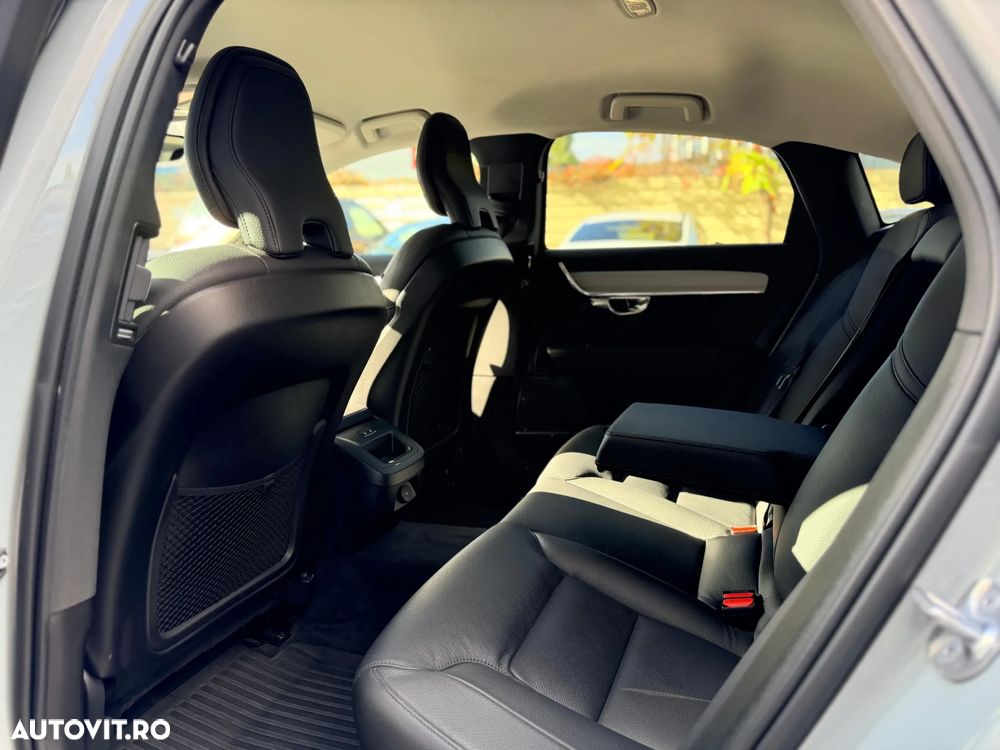 Volvo S90 B4 MHEV AT Core - 17