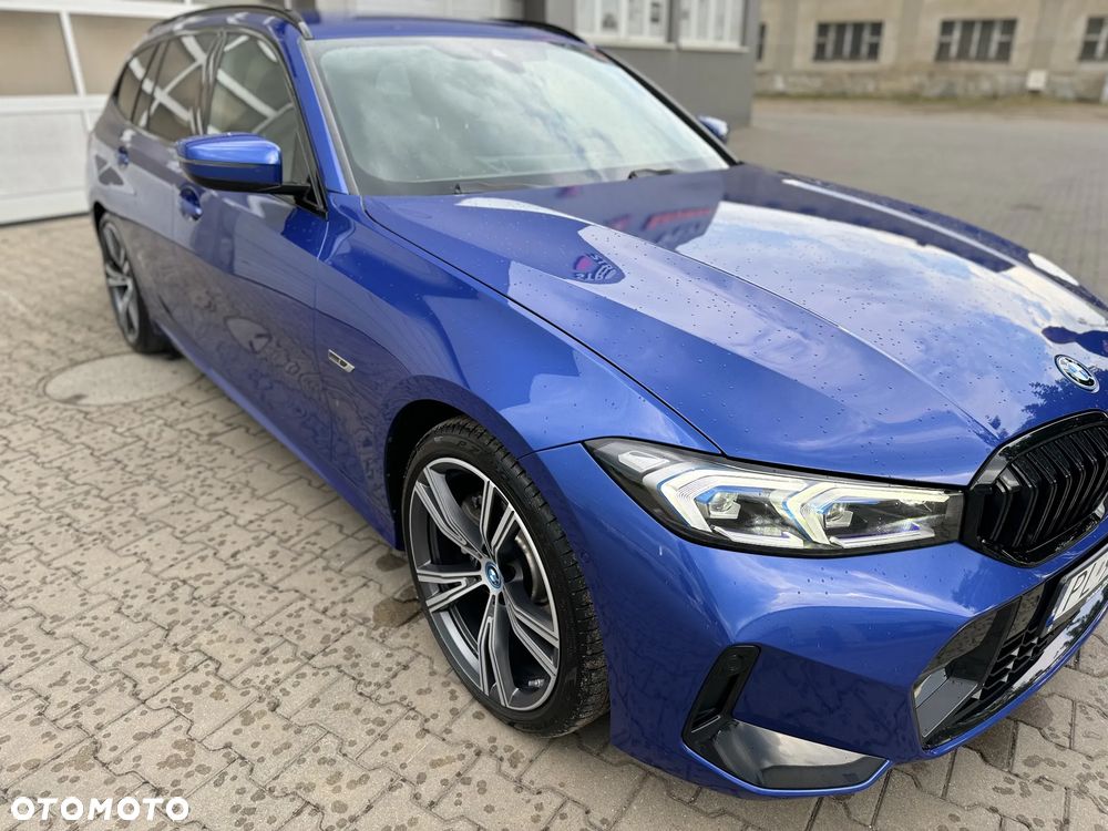 BMW Seria 3 330e M Sport - 3