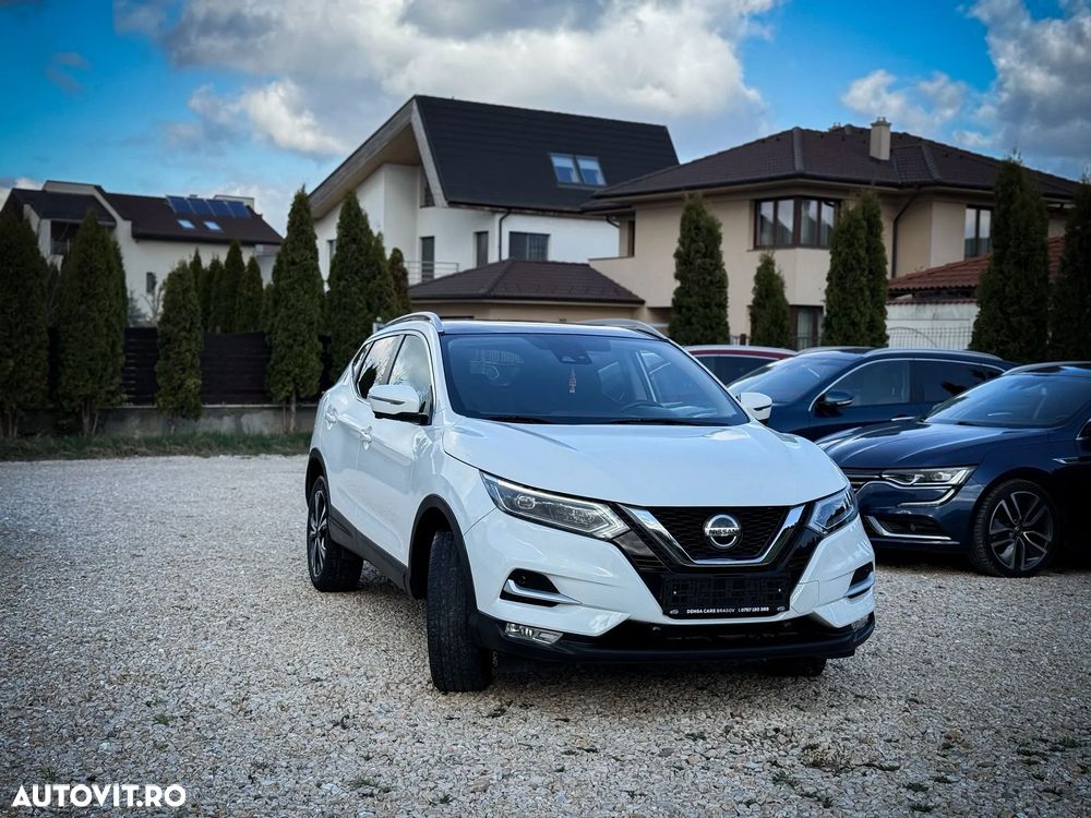 Nissan Qashqai - 2