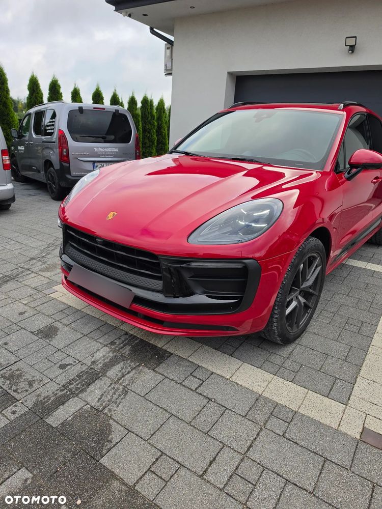Porsche Macan T - 2