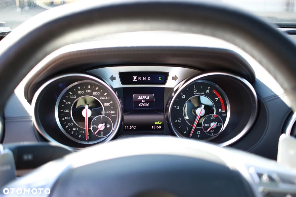 Mercedes-Benz SL 63 AMG - 18