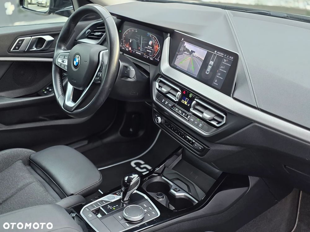BMW Seria 2 220d xDrive Sport Line sport - 13