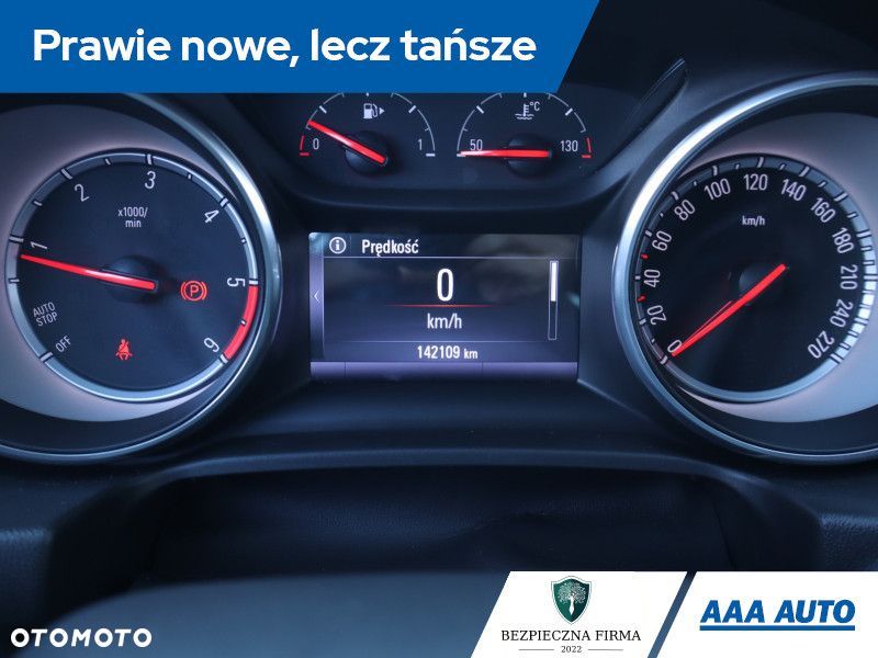 Opel Insignia - 13
