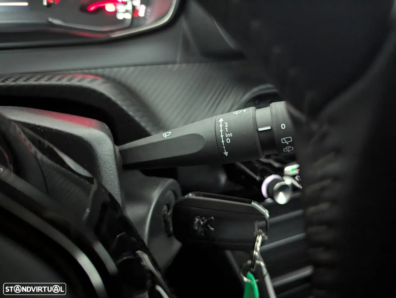 Peugeot 208 1.2 PureTech Active - 25