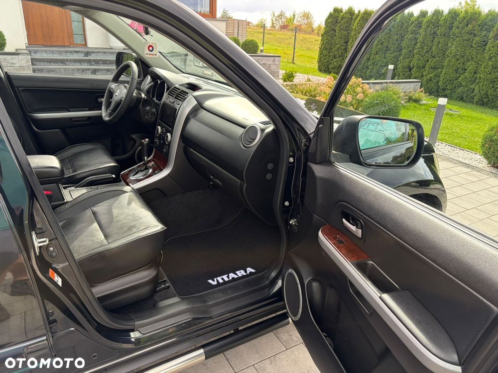 Suzuki Grand Vitara - 12